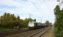 Die Class 66 6603 von Captrain kommt die Kohlscheider-Rampe mit einem Kurzen  Aluminiumleerzug aus Nievenheim bei Dormagen nach Kinkempois(B)Dunkerque(F) aus Richtung Herzogenrath und fährt durch Kohlscheid und fährt in Richtung Richterich,Laurensberg,Aachen-West.
Bei schönem Novemberwetter am Mittag vom 1.11.2014. 