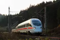 4011 591-7  Salzburg  im Frankenwald bei Steinbach am 03.11.2014.