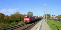 152 129-3 DB kommt durch Übach-Palenberg als Umleiter mit einem langen Containerzug aus Verona(I) nach Antwerpen-Noord(B) aus Richtung Rheydt,Wickrath,Beckrath,Herrath,Erkelenz,Baal,Hückelhoven-Baal,Brachelen,,Lindern,Süggerrath,Geilenkirchen,Frelenberg,Zweibrüggen und fährt in Richtung Rimburg,Finkenrath,Hofstadt,Herzogenrath, Kohlscheid,Richterich,Laurensberg,Aachen-West.
Bei schönem Novemberwetter am Nachmittag vom 2.11.2014.
