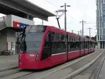 Bern Mobil - Tram Be 6/8  655 in der Haltestelle Bern Wankdorf am 09.11.2014
