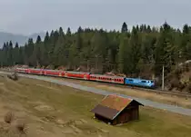 111 017 mit einer RB nach Mittenwald am 04.04.2013 bei Klais. 