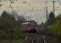 S11 bei der Einfahrt in Neuss-Norf auf dem Weg nach Düsseldorf Flughafen. 9.11.2014