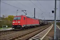 1875 364-7 ist zu sehen am 11.11.14 mit einen gemischten Güterzug im Bhf. von Retzbach-Zellingen.