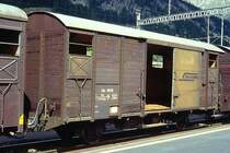 RhB - Gb 5815 am 04.09.1996 in Samedan - Gedeckter G�terwagen 2-achsig mit 1 offenen Plattform - Baujahr 1967 - SIG - Gewicht 7,27t - Zuladung 15,00t - L�P 8,50m - zul�ssige Geschwindigkeit Aufkleber 70 km/h - �2=21.05.1985 - Lebenslauf: ex K� 5815 - 1969 Gb 5815 - 10/1996a - 05/1997 Xk 9351.
