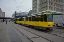 Tatra Straßenbahn auf der Linie M5 zum S-Bahnhof Hackescher Markt. Aufghenommen am 16.11.2014 Berlin Alexanderplatz.