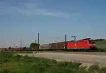 185 108 mit G�terzug Richtung Basel am 07.05.2011 in Schliengen