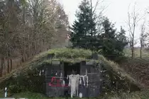 23.11.14 Metzelthin, Reste / Widerlager der Eisenbahnbrücke. Strecke  (Templin) Fährkrug - Fürstenwerder