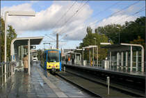 Krankenhaus Siloah (heute Allerweg)

Haltestelle  Krankenhaus Siloah  an den Linien 3 und 7 in Hannover Linden-Süd. Die Stadtbahn fährt hier seit 1975, die Hochbahnsteige wurden 1999 eröffnet. Später wurde die Haltestelle in Allerweg umgenannt.

01.11.2006 (M)
