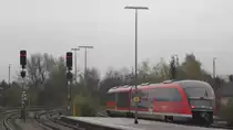 642 213 fährt als RB nach Pfronten-Steinach aus dem Bf Kempten aus. Oktober 2014. 