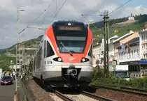 VIAS ET 414 als SE 25011 (Neuwied–Frankfurt [Main] Hbf) am 08.07.2011 in R�desheim (Rhein)