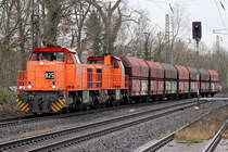RBH 825 (275 006-5) mit RBH 827 (275 814-2) durchfahren Ratingen-Lintorf 20.12.2014