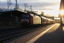 Feierabend in Eichenberg am 12.01.2014. Im letzten Licht kam die 152 119-4 mit einem MoBa Gz in Richtung Norden.