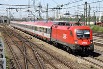 ÖBB 1116 164 & 1016 023-2 mit EC 113 von Frankfurt nach Klagenfurt in München Laim am 20.05.2014