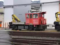 SBB - Rangierlok Tm 2/2  232 003-4 im Areal der SBB Werkstätte in Biel am 14.12.2014