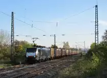 ES 64 F4-034 von MRCE zieht am 01.November 2014 den DGS 43850 von Lugo nach Halle(Saale) durch Eggolsheim in Richtung Bamberg.