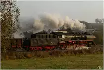 50.3501 in voller Fahrt mit dem DGz 300 von Meiningen nach Zella Mehlis, beim Plandampf im Werratal.
Wernshausen Tele  29.10.2011