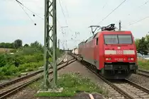 152 008-9 mit einem KLV-Zug in Richtung Basel SBB Rbf am Nachmittag des 23.07.14 im Bahnhof M�llheim (Baden).