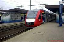 Nach der Wiederer�ffnung der Strecke Neum�nster-Bad Segeberg f�hrt die Nordbahn auf dieser bis Bad Oldesloe. Hier steht eine Doppeltraktion Lint41 in  Neum�nster.