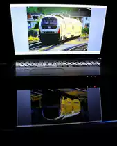 Wenn man seit langem wieder einmal Zeit hat um im Privat Album herumzugucken findet man oft so manches das man ruhig öfter ablichten hätte können. So auch den damaligen  Plan B  der Graz Köflacher Eisenbahn der die ausstehende Netzzulassung  der Stadler Gelenktriebwagen überbrücken sollte. So stieß ich gerade auf ein Bild von 218.256 im Bahnhof Wies Eibiswald am Abend des 21.08.2011.