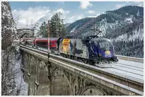 1116 077  Galileo-Michelangelo  Taurus schiebt einen railjet über das Krausel Klause Viadukt, nahe Breitenstein. 
6.1.2015