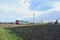 BLS BDt EWII (ex SBB) 50 63 82-33 911-3 am Schluss des RE 3933 bei M�ntschemier, 12.01.2015.