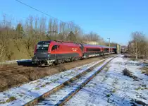 1216 229 mit RJ 76 am 06.01.2015 bei Strasshof.