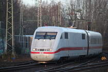 ICE 575 von Hamburg-Altona nach Stuttgart Hbf bei der Einfahrt im Hamburger Hbf.17.01.2015