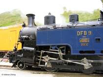 Blick auf die Steuerung der DFB Zahnrad-Dampflok (HG 3/4) Nr. 9  Gletschhorn  - Furka, 13.08.2005
