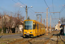 Tw.1553 hat soeben die Endstelle der Linie 52 Pacsirtatelep erreicht. (28.01.2015)