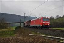 185 150-0 ist mit einen Coilzug am 28.01.15 bei Hermannspiegelzu sehen.