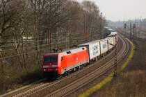 152-007-1 mit einem Containerzug am Haken in Richtung Bremerhaven. 3.3.2014