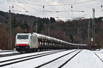 Ruhrtalbahn Cargo 185 637, unterwegs mit Autoganzzug in Richtung Westen. Tullnerbach-Pressbaum, am 31.01.2015.
