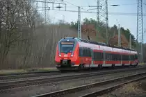 BR 442 (442-831 Talent 2) fährt am 13.12.2014 auf der RB 19 nach Berlin Gesundbrunnen. Aufgenommen bei Diedersdorf.