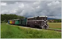 L45H-070 auf der Fahrt von Stainz nach Preding am 10.5.2014 in Herbersdorf aufgenommen.