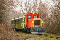 Mk48,2008 mit einem Fotozug zwischen der Bahnstation Balatonfenyves und Központi főmajor am 11.01.2014