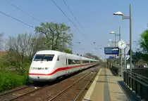 Umleiter-ICE 587 (Hamburg-Altona–M�nchen Hbf) am 24.04.2005 in Otze