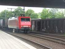 145 062-6 mit einem G�terzug in HH Harburg.