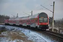 DABbuzfa 760 mit dem RE 18316 nach Stralsund. Aufgenommen am 05.02.2015, Große Kurve bei Großbeeren.
