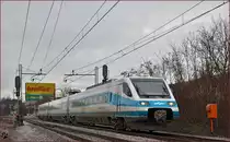 SŽ 310-? fährt durch Maribor-Tabor Richtung Maribor HBF. /27.1.2015