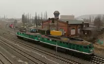 V 300 001 und V 300 002 zu sehen am 17.02.15 in Gera.