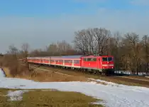 111 005 mit einem RE am 21.02.2012 bei Hilperting. 