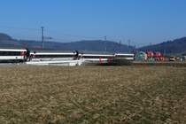 SBB: Zugskollision vom 20. Februar 2015 in Rafz. Beim Fotografieren wurden die Weisungen des Sicherheitspersonals strikte eingehalten. 
Foto: Walter Ruetsch