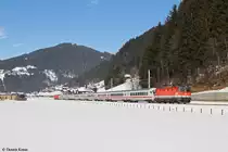 1144 124 mit EC 217 am 14.02.2015 bei Eben im Pongau.