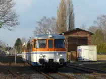 Zur Kirmes in Versmold, auch  Sünne Peider  genannt, gehört natürlich ein ganz besonderer Shuttleservice. Am 22.2.2014 pendelte der dreiteilige MAN-Triebwagen der Osning-Bahn zwischen Gütersloh und Bad Laer, die jeweils erste und letzte Fahrt am Tag bot zudem Weiterfahrt von bzw. nach Bielefeld. Versmold, 22.2.2014