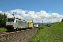 186 109 mit dem 41082 von Melzo nach Venlo am Nachmittag des 08.08.14 n�rdlich von Kollmarsreute.