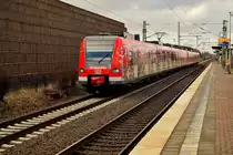 Für alle die den Aschermittwoch verschlafen haben oder nicht genug bekommen können!
 D´r Zoch kütt!  verkündet der 423 252-6 als er am 23.2.2015 gen Bergisch Gladbach fahrend Allerheiligen verlässt. 