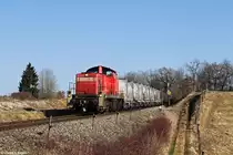 294 804 mit der Übergabe von Garching nach Trostberg am 03.03.2015 bei Garching.
