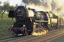 BR 52 1360-8 am 26.09.2010  18:22 nördlich von Salzderhelden am Bü Km 75,1 in Richtung Kreiensen