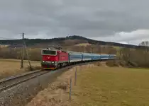 754 066 mit Os 7501 am 01.03.2015 bei Desenice.