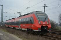 442-620 / 442-120 fährt als RB 28820 nach Königs Wusterhausen. Aufgenommen bei der Ausfahrt Saarmund.

